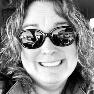 Meet your Posher, Kim